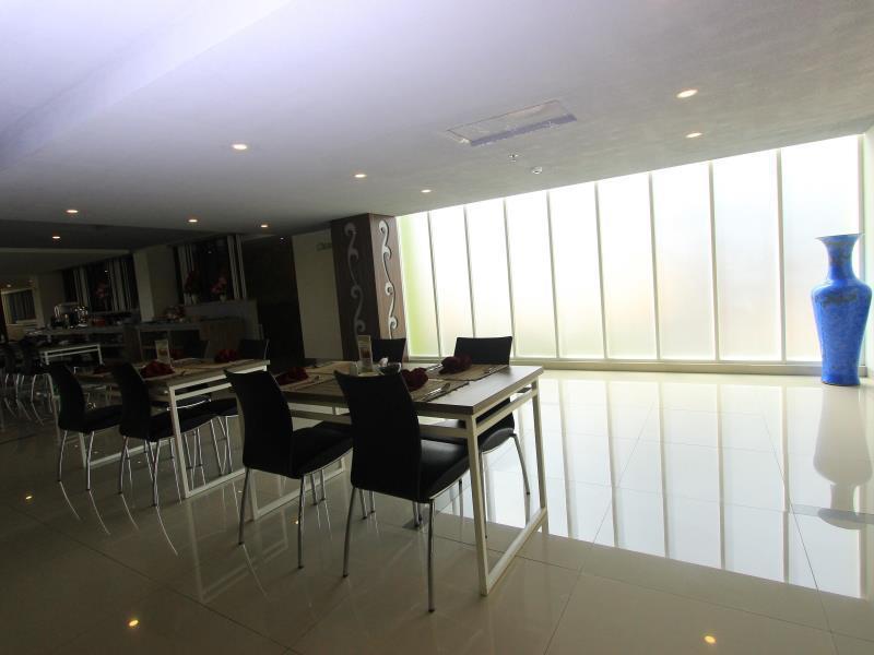 Hotel Fortunagrande Seturan Yogyakarta Maguwo Екстериор снимка
