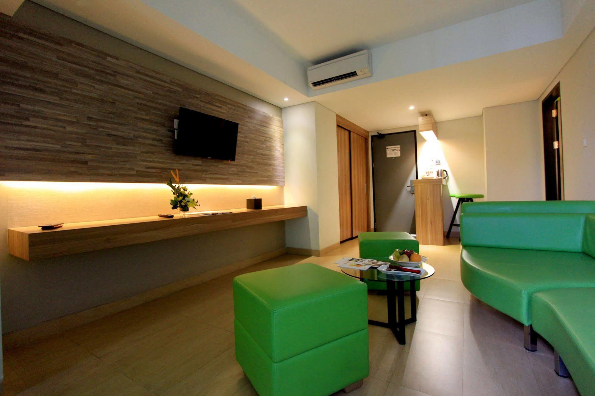 Hotel Fortunagrande Seturan Yogyakarta Maguwo Екстериор снимка