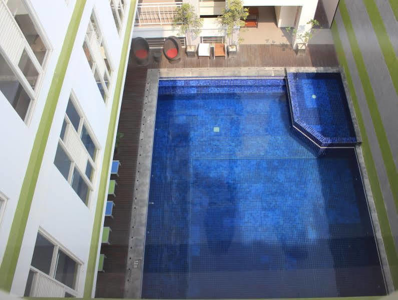 Hotel Fortunagrande Seturan Yogyakarta Maguwo Екстериор снимка